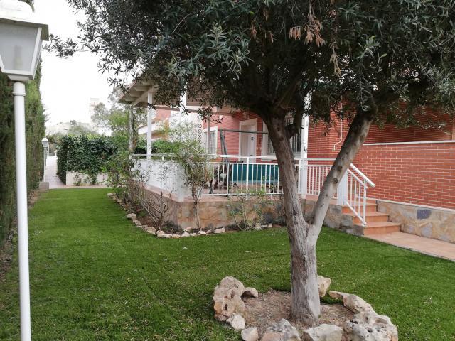 Casa en alquiler en Urbanización Los Balcones, Torrevieja