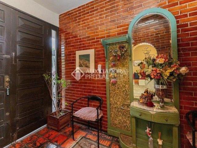 Casa venda em Região Geográfica Imediata de Porto Alegre, Região Metropolitana de Porto Alegre