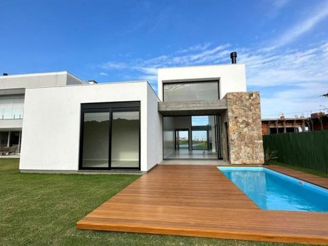 Casa venda em Jardim Eldorado, Torres