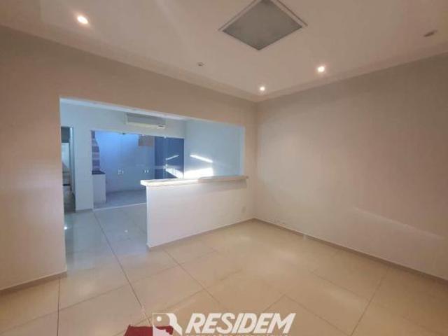Casa venda em Região Imediata de Bauru, Bauru
