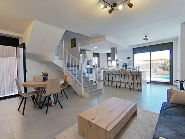 Casa en alquiler en el Poblenou, Castellet I La Gornal