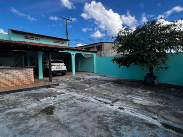 Casa venda em Região Geográfica Imediata do Distrito Federal, Região Integrada de Desenvolvimento do Distrito Federal e Entorno