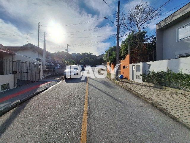 Casa aluguel em Região Geográfica Imediata de Florianópolis, São José