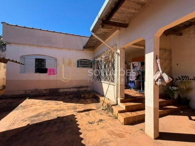 Casa venda em Região Geográfica Imediata do Distrito Federal, Região Integrada de Desenvolvimento do Distrito Federal e Entorno