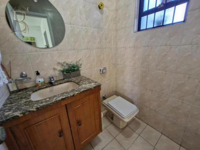 Casa venda em Região Imediata de Marília, Marília