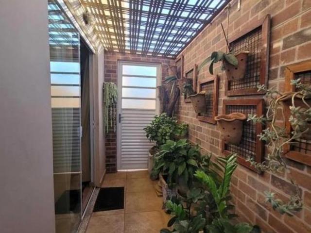 Casa venda em Região Imediata de Marília, Marília