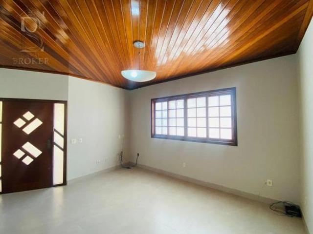 Casa venda em Região Imediata de Marília, Marília