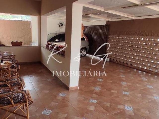 Casa venda em Águas de São Pedro, Região Geográfica Intermediária de Campinas