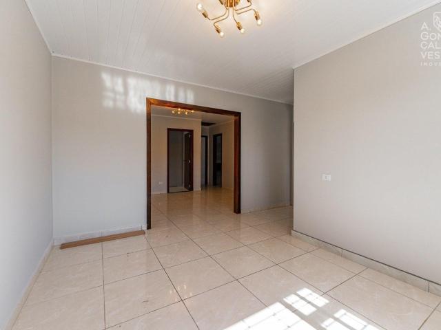 Casa aluguel em Jardim Claudia, Pinhais