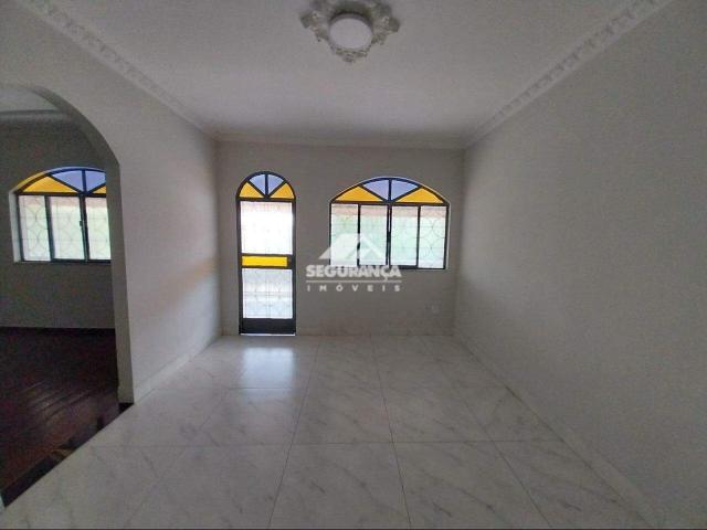 Casa aluguel em Região Geográfica Imediata de Governador Valadares, Governador Valadares