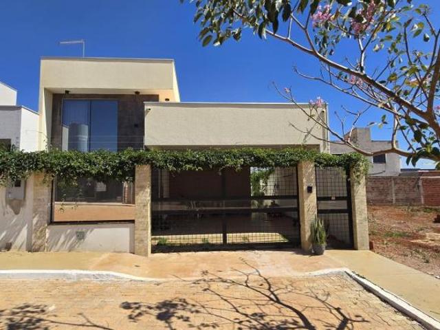 Casa venda em Região Geográfica Imediata do Distrito Federal, Região Integrada de Desenvolvimento do Distrito Federal e Entorno