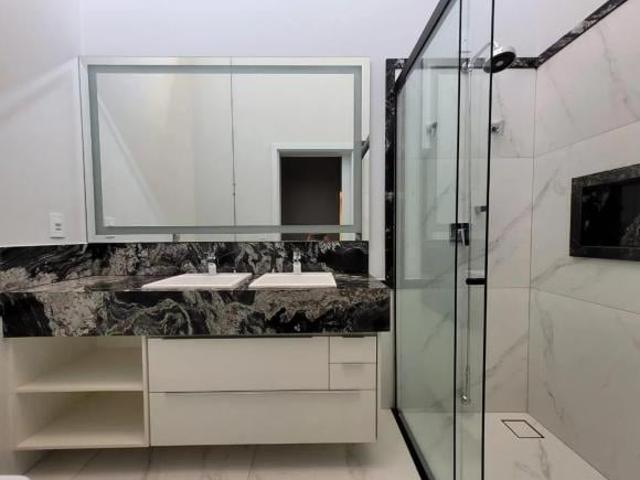 Casa venda em Região Imediata de Marília, Marília