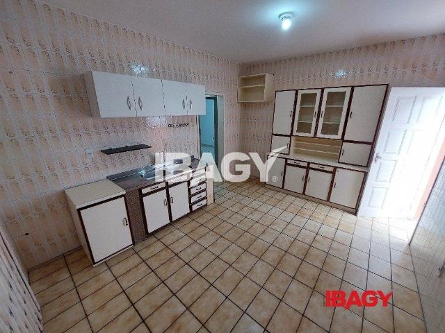 Casa aluguel em Região Geográfica Imediata de Florianópolis, São José