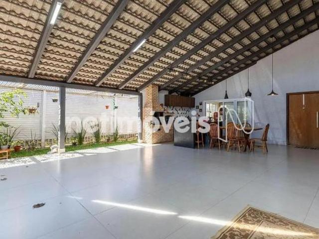 Casa venda em Região Geográfica Imediata do Distrito Federal, Região Integrada de Desenvolvimento do Distrito Federal e Entorno