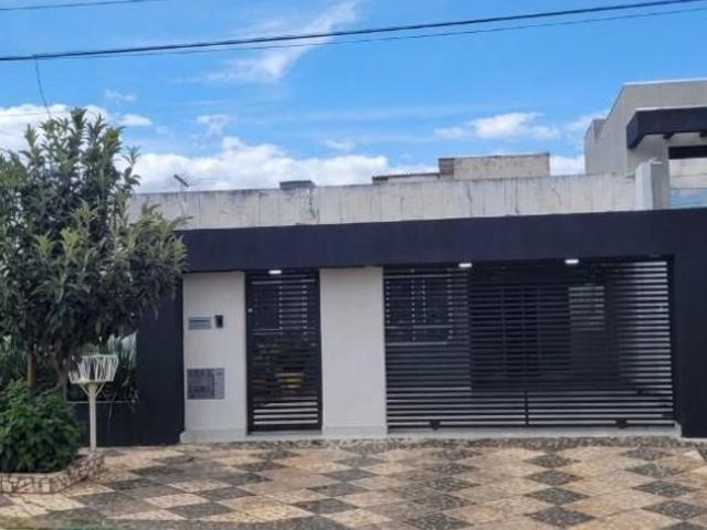 Casa venda em Região Geográfica Imediata do Distrito Federal, Região Integrada de Desenvolvimento do Distrito Federal e Entorno