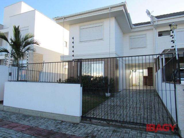 Casa aluguel em Região Geográfica Imediata de Florianópolis, Desterro