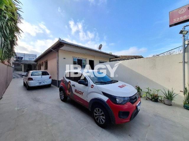 Casa aluguel em Região Geográfica Imediata de Florianópolis, São José