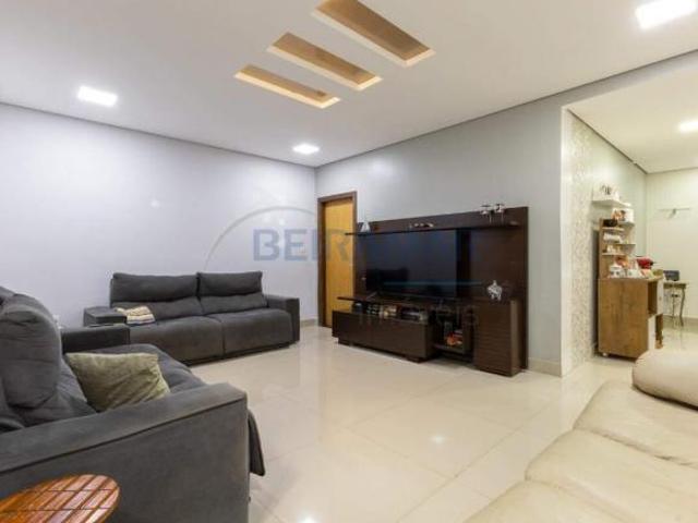 Casa venda em Região Geográfica Imediata do Distrito Federal, Região Integrada de Desenvolvimento do Distrito Federal e Entorno