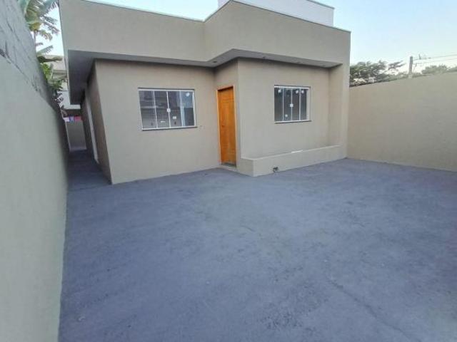 Casa venda em Região Imediata de Taubaté-Pindamonhangaba, Região Metropolitana do Vale do Paraíba e Litoral Norte