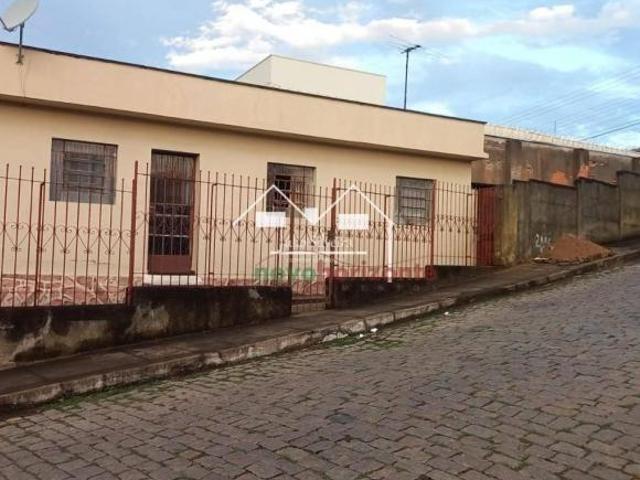 Casa venda em Região Geográfica Imediata de Oliveira, Oliveira