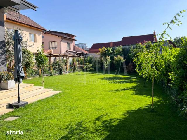 Casă vânzări