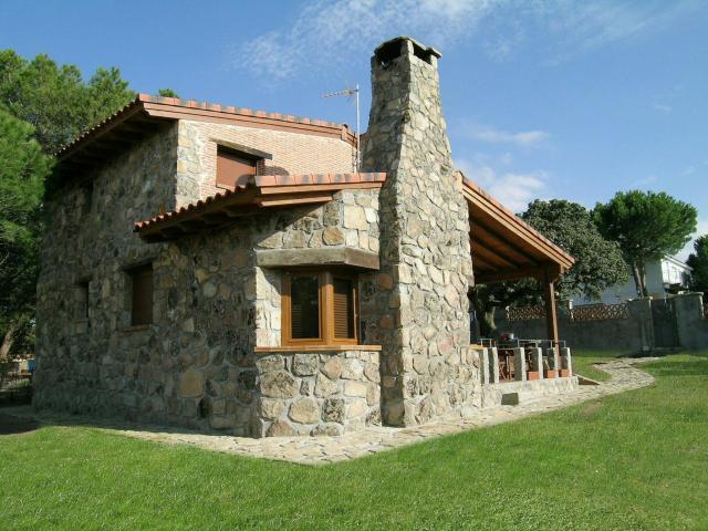 Casa en alquiler en Pinar de Navares, Peñalba De Ávila