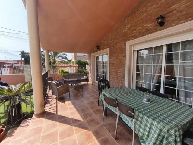Casa en alquiler en l'Horta Sud, Valencia