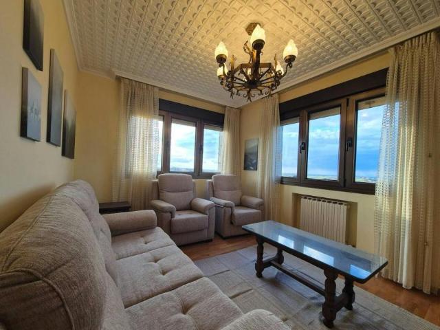 Casa en alquiler en Villaviciosa, Asturias