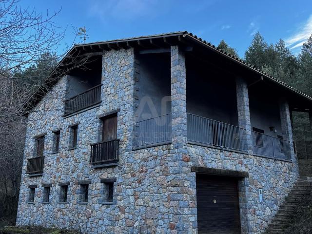 Casa en venta en Berguedà, Catalunya