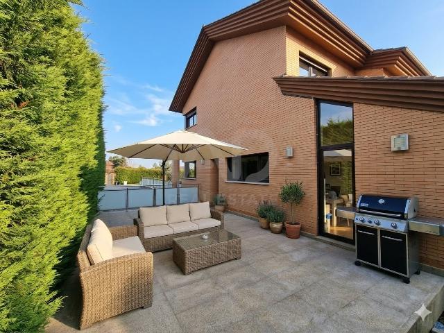 Casa en venta en Carbajal de la Legua, Sariegos