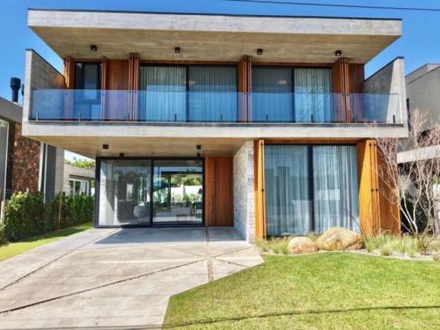 Casa venda em Região Geográfica Imediata de Tramandaí - Osório, Aglomeração Urbana do Litoral Norte