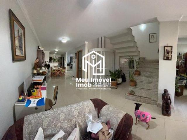 Casa venda em Região Geográfica Imediata do Distrito Federal, Região Integrada de Desenvolvimento do Distrito Federal e Entorno