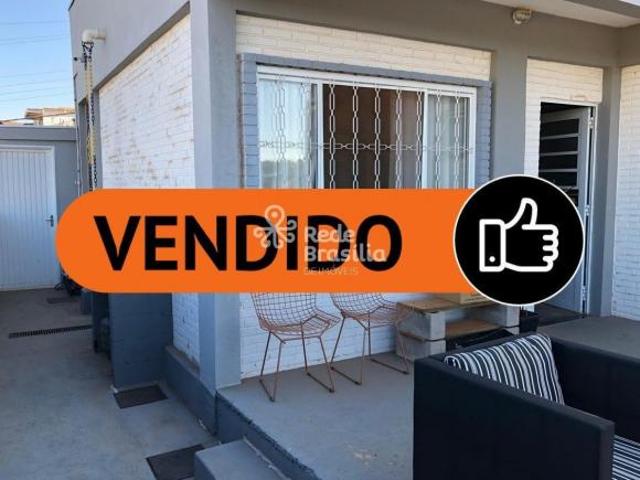 Casa venda em Condomínio Ouro Vermelho 2, Jardim Botânico