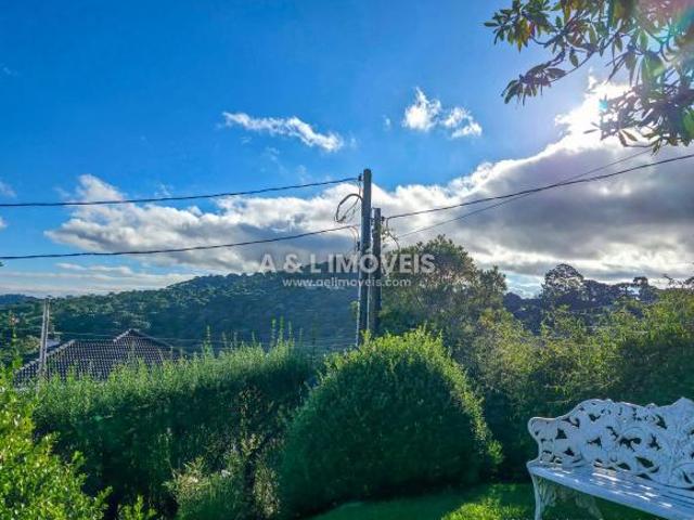 Casa venda em Campos do Jordão