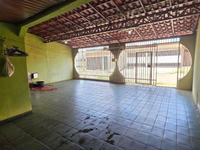 Casa venda em Região Geográfica Imediata do Distrito Federal, Região Integrada de Desenvolvimento do Distrito Federal e Entorno