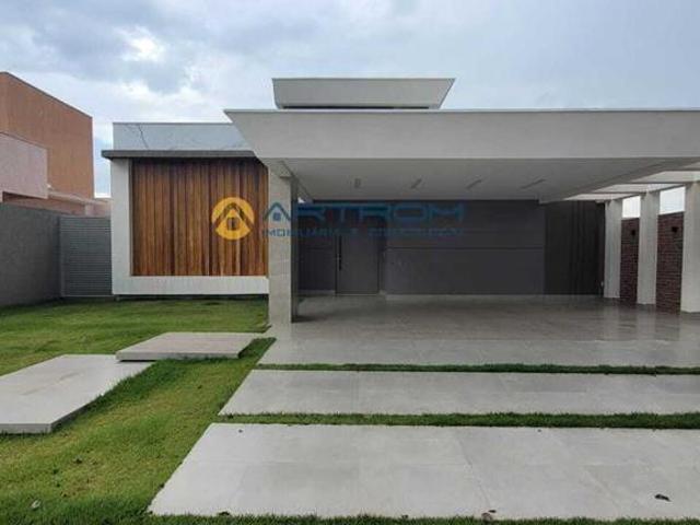 Casa venda em Região Geográfica Imediata do Distrito Federal, Região Integrada de Desenvolvimento do Distrito Federal e Entorno