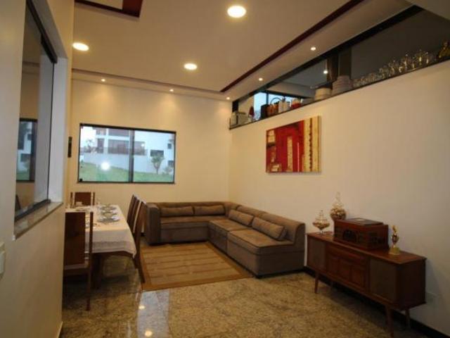 Casa venda em Região Geográfica Imediata de Belo Horizonte, Região Metropolitana de Belo Horizonte