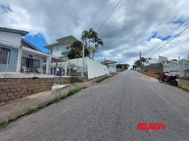 Casa aluguel em Região Geográfica Imediata de Florianópolis, Desterro