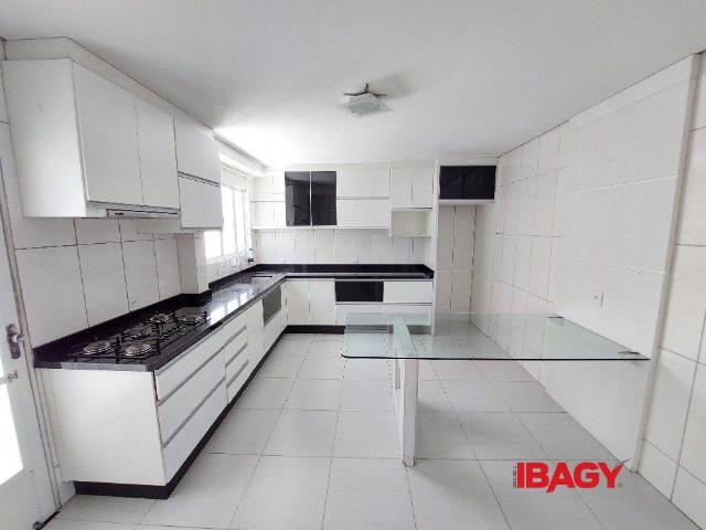 Casa aluguel em Região Geográfica Imediata de Florianópolis, Palhoça