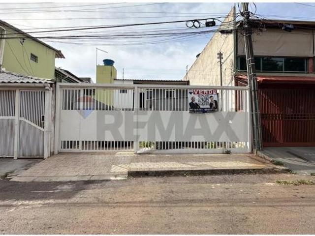 Casa venda em Região Geográfica Imediata do Distrito Federal, Região Integrada de Desenvolvimento do Distrito Federal e Entorno