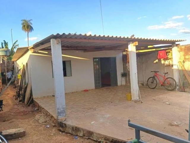 Casa venda em Região Geográfica Imediata de Águas Lindas de Goiás, Região Integrada de Desenvolvimento do Distrito Federal e Entorno