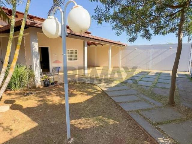 Casa venda em Região Geográfica Imediata do Distrito Federal, Região Integrada de Desenvolvimento do Distrito Federal e Entorno