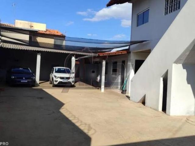 Casa venda em Região Geográfica Imediata de Montes Claros, Montes Claros