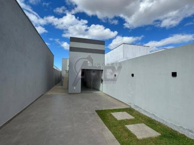 Casa venda em Região Geográfica Imediata de Montes Claros, Montes Claros