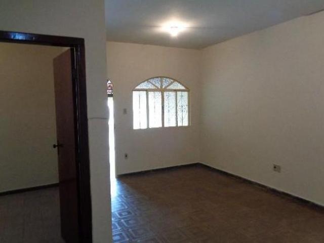 Casa venda em Região Geográfica Imediata de Montes Claros, Montes Claros