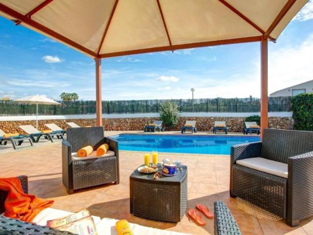 Casa en alquiler en Cala en Bosch, Menorca