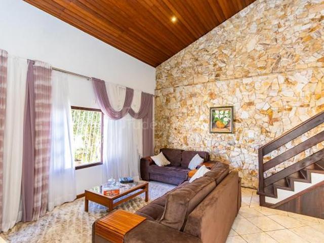 Casa venda em Região Geográfica Imediata de Curitiba, Região Metropolitana de Curitiba