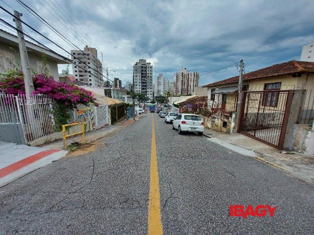 Casa aluguel em Região Geográfica Imediata de Florianópolis, Desterro