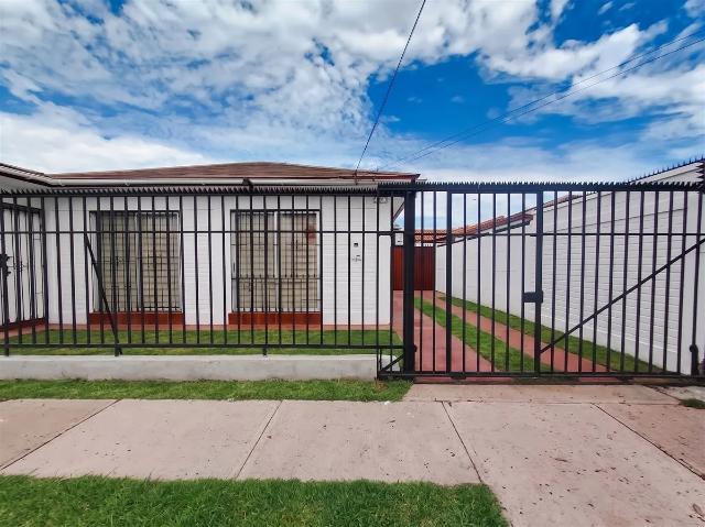 Casa en arriendo en Villa San Luis, La Serena