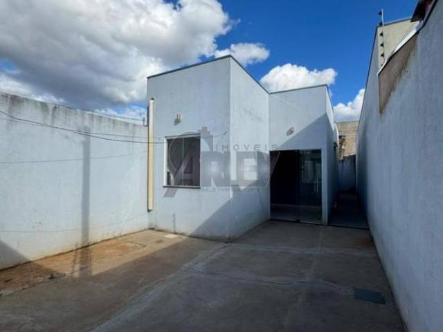 Casa venda em Região Geográfica Imediata de Montes Claros, Montes Claros